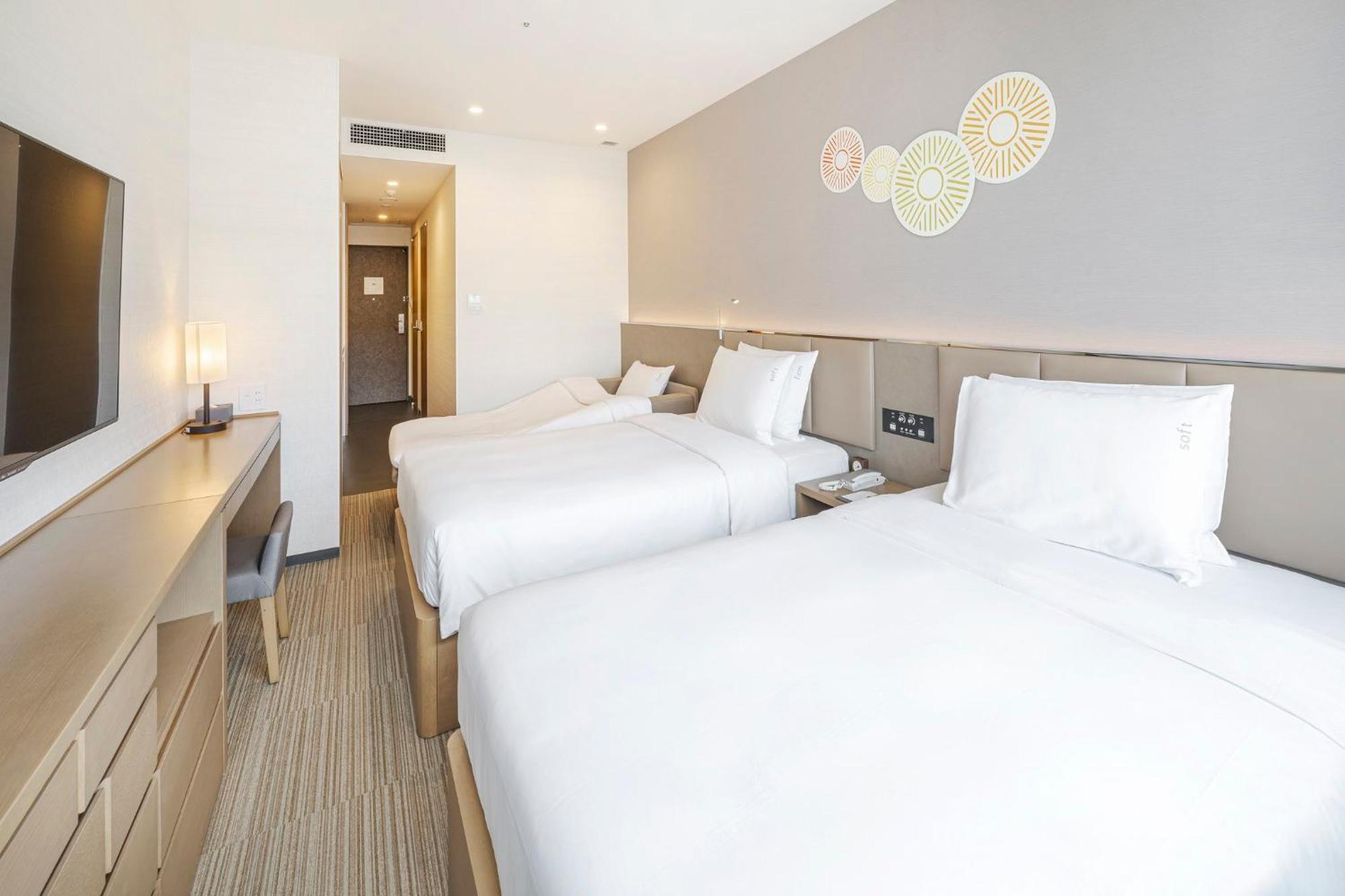 Holiday Inn & Suites Shin Osaka By Ihg Esterno foto